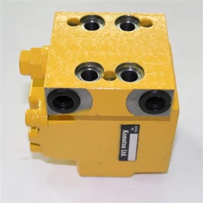 Komatsu PC200-6 Pilot Valve 702-21-09147